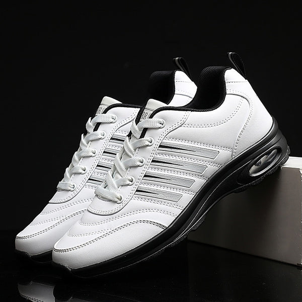 Waterproof Golf Shoes / Black & White Sport Trainers for Golf - Lillie